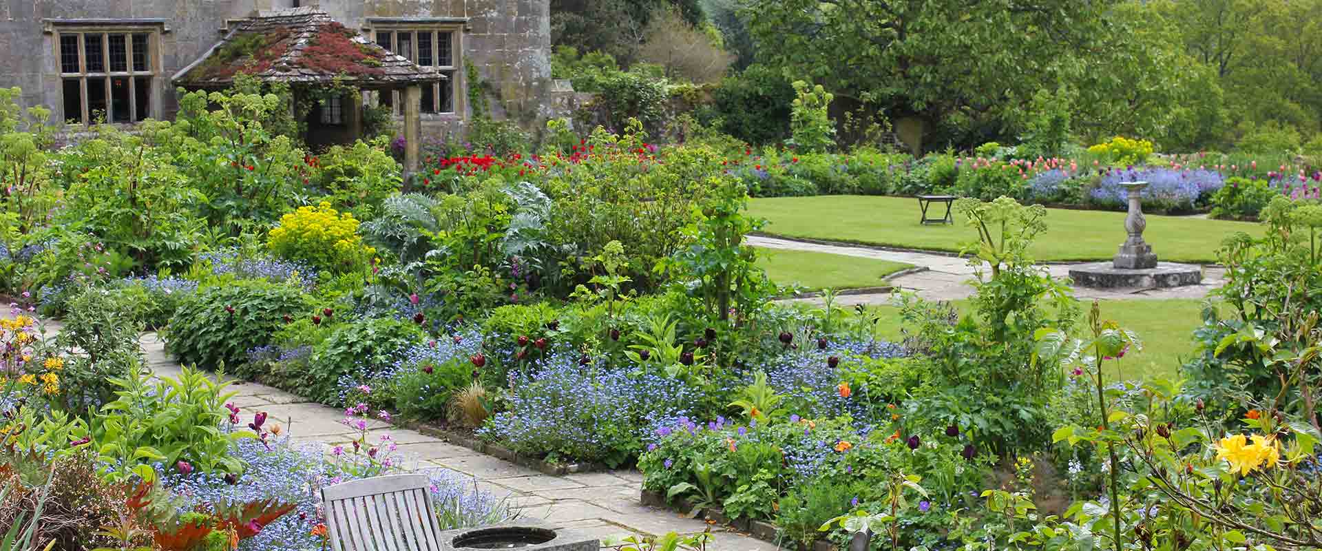 hampton court flower show & gardens of sussex - tours - itravel